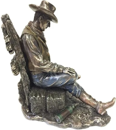 Miniatura 2 de Escultura de estatua de siesta de vaquero y perro de WU