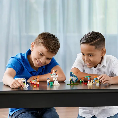 Miniatura 5 de LEGO City Town People Pack - Fun at The Beach 60153 Kit de construcción (169 piezas)