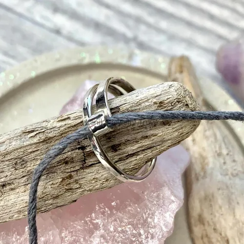 Miniatura 5 de Kanika Jewelry Trove Anillo de Ganchillo de Gato de Plata de Ley Purr-fectamente Elaborado para Entusiastas del Tejido de Punto