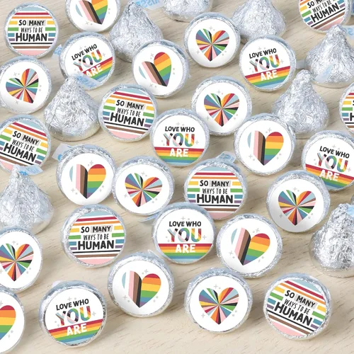 Miniatura 6 de Big Dot of Happiness So Many Ways to Be Human – Pride Party - Calcomanías redondas para dulces de chocolate (1 hoja de 108)