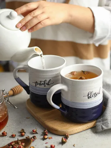Miniatura 6 de DOWAN Tazas de café de 20 oz, tazas grandes con las palabras Bendito Agradecido, taza de café de porcelana, regalos de agradecimiento para mamá