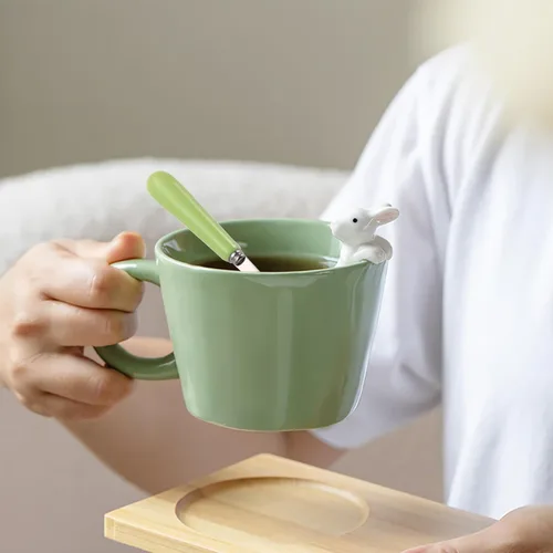 Miniatura 2 de BigNoseDeer Lindas tazas de conejo de Pascua con conejo 3D en el interior, taza de café de cerámica Kawaii de conejo con cuchara, regalos lindos