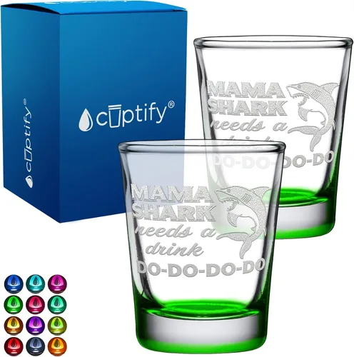 Miniatura 52 de Cuptify Regalos para baby shower, para la nueva mamá, EST 2023, 2 onzas, con fondo negro, juego de 2 vasos grabados para fiesta, regalo