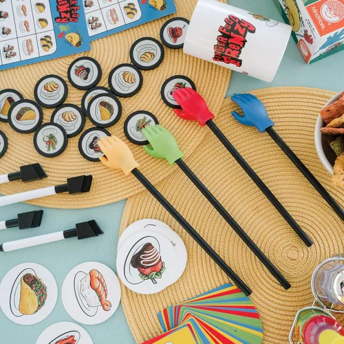 Miniatura 4 de MindWare Finger Food Frenzy - Juego de mesa con destreza rápida y estrategia con mini herramientas de mano, juego competitivo para niños a partir