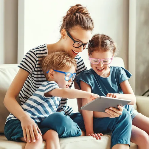 Miniatura 6 de Okany Gafas de luz azul para niños, paquete de 3 gafas de bloqueo de luz azul para niñas y niños, gafas de pantalla de juegos de computadora, Gris