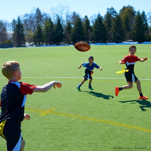 Miniatura 7 de Franklin Sports Flag Football Set - 8 Player Youth Flag Football Belts - Adjustable Belts + Field Marker Included - 4 v 4 Set