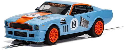 Miniatura 2 de Scalextric Aston Martin V8 Gulf #19 Rikki Cann Racing 1:32 Slot Race Car C4209, Azul Claro y Naranja