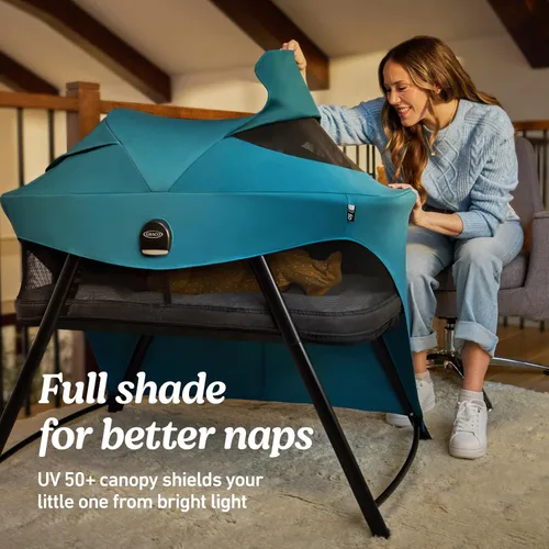 Miniatura 3 de Graco® Lite Traveler 4 en 1 Corralito con 4 modos, moisés de noche, corralito para niños pequeños, modo de tienda de juegos libres y para dormir