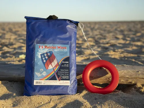 Miniatura 4 de In the Breeze 2980 Patriot Wave 7.5 Parafoil Kite, 28" W x 36" H x 10" D