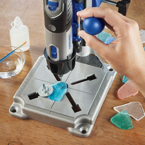 Miniatura 3 de Dremel Prensa de taladro, soporte de estación de trabajo para herramientas rotativas con llave – Mini prensa portátil y soporte para herramientas