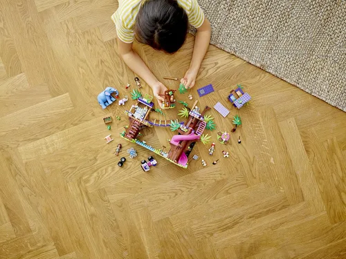 Miniatura 9 de LEGO Friends Jungle Rescue Base 41424 Juguete de construcción para niños, kit de rescate de animales que incluye una casa de árbol de la selva y 2