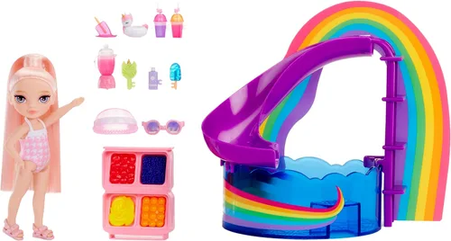 Miniatura 2 de Rainbow High Littles Pool Day Playset + muñeca pequeña (rosa 5.5 pulgadas), piscina con tobogán arcoíris, accesorios, soporte para batidos, regalo