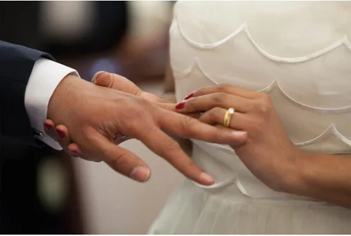 Miniatura 4 de Anillos a juego personalizados para parejas juego de anillos de promesa grabados para parejas con 2 anillos juegos de anillos de compromiso de boda