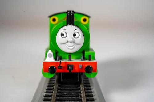 Miniatura 4 de Bachmann Trenes - THOMAS & FRIENDS PERCY THE SMALL MOTOR w/Moving Eyes - Escala HO, unisex, para niños, negro, 0.5 litros Thomas the Tank Engine