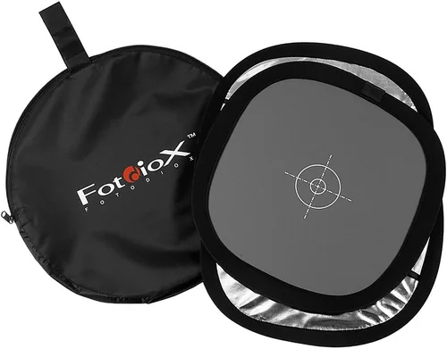 Miniatura 3 de Fotodiox Disco plegable de mano, reflector de tres pliegues + tarjeta gris/balance de blancos digital combo