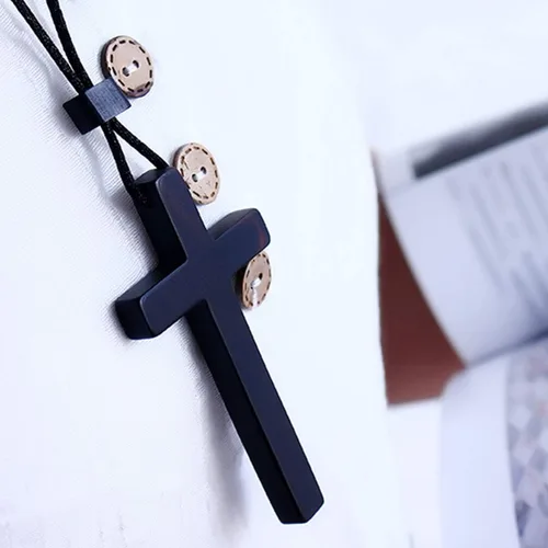 Miniatura 6 de Collares con colgante de cruz de madera natural para mujeres y hombres, sándalo hecho a mano, regalo de madera colgante de espejo retrovisor