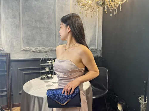 Miniatura 3 de Bolso de mano para mujer con cadena desmontable