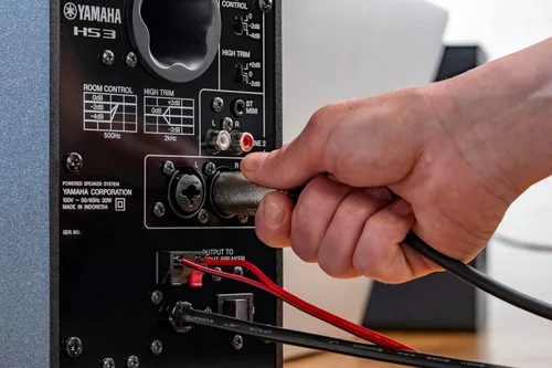 Miniatura 6 de Yamaha HS3 Monitor de estudio con alimentación en negro, par (HS3 B)