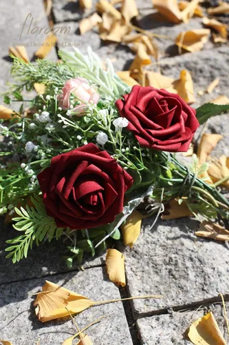 Miniatura 6 de Floroom Flores Artificiales 50 piezas Rosas Falsas de Espuma Burdeos de Aspecto Real con Tallos para Ramos de Boda DIY Centros de Mesa Rojos