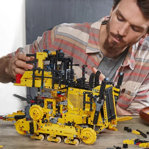 Miniatura 5 de LEGO Technic 42131 Cat D11 Controlada por aplicación (3,854 piezas)