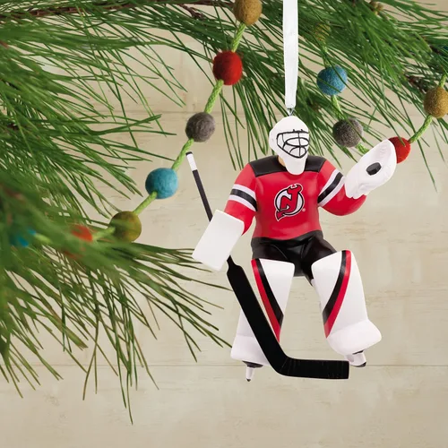 Miniatura 5 de Hallmark NHL New Jersey Devils Portero Ornamento de Navidad (0001OSL1882)