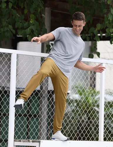 Miniatura 4 de CRZ YOGA Pantalones deportivos cómodos y elásticos en 4 direcciones para hombre, para correr, senderismo, golf, gimnasio, entrenamiento, pantalones