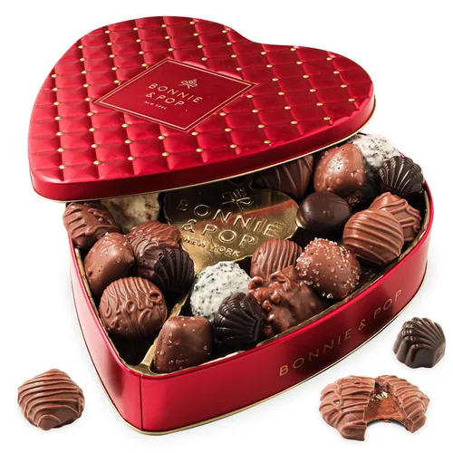 Cesta de regalo de chocolate | Regalo en forma de corazón para ella, madre, madre, esposa, cónyuge con trufas de chocolate con leche surtidas |