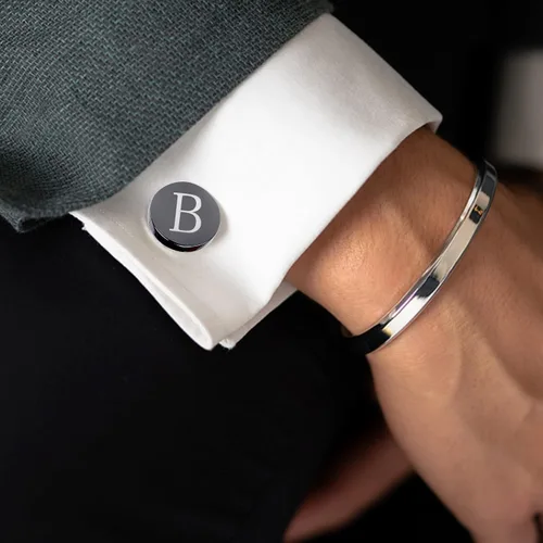 Miniatura 6 de LOYALLOOK Juego de gemelos negros con inicial y clip de corbata para hombre, gemelos de cobre personalizados y barra de corbata, letras del alfabeto