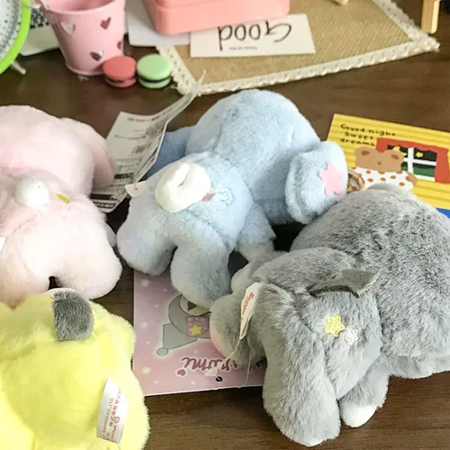Miniatura 7 de Ahlsense Llavero de peluche lindo de dibujos animados de anime de 5 pulgadas (B)