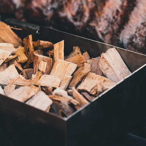Miniatura 7 de Fire & Flavor Premium 100% Natural Hardwood Smoking Chips, Compatible with All Grills, Cherry