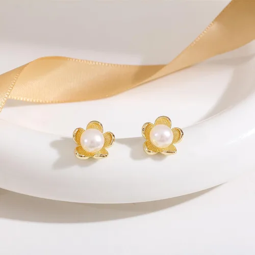 Miniatura 40 de Aretes de perlas para mujer, perlas redondas blancas, aretes de oro envueltos de alambre, joyería hecha a mano para mamá, amante y ella