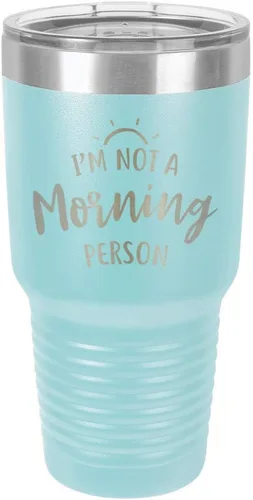 Miniatura 14 de Vaso negro de 30 onzas con popote y tapa superior deslizante con texto en inglés "I'M NOT A MORNING PERSON", color negro
