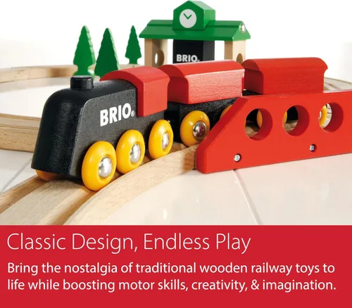 Miniatura 5 de BRIO Juego Clásico en Forma de 8 - Juego de Tren de Madera con Certificación FSC de 22 Piezas y Accesorios - Incluye Tren, Estación, Árboles, Vías