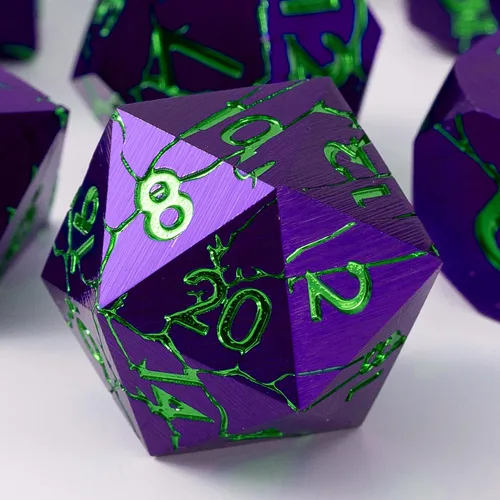 Miniatura 9 de Dados de metal para DND – Ruinas de faraón oro oscuro con grietas moradas – Juego de dados poliédricos para D&D, RPG y más – Bellamente detallados