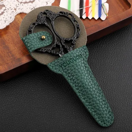 Miniatura 3 de YOUGUOM Tijeras pequeñas de costura, tijeras de ganchillo para tejer con estuche para manualidades con punta de aguja, tijeras de bordado pequeñas