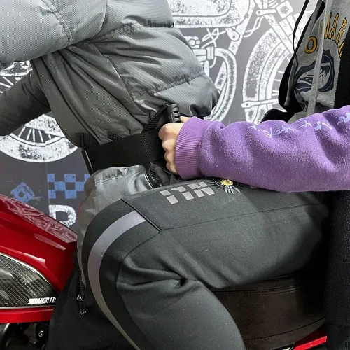 Miniatura 6 de Agarre de Manillar para Pasajero de Motocicleta - Cinturón de Seguridad de 44.3 Pulgadas para Pasajero, Manera Más Segura de Viajar con Pasajero
