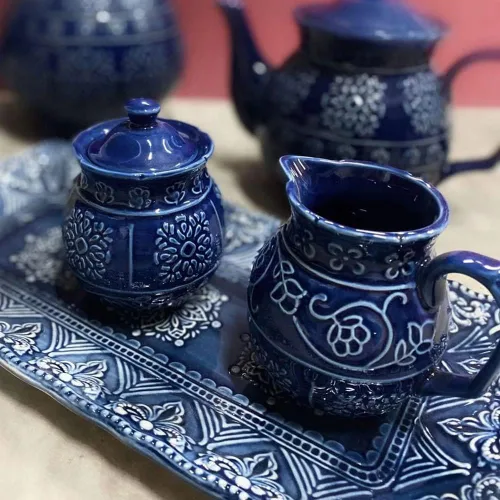 Miniatura 4 de CHOOLD Juego de azúcar y crema de cerámica en relieve azul con tapa, cuchara y crema, juego de servir café, 10 onzas Azul - Alivio