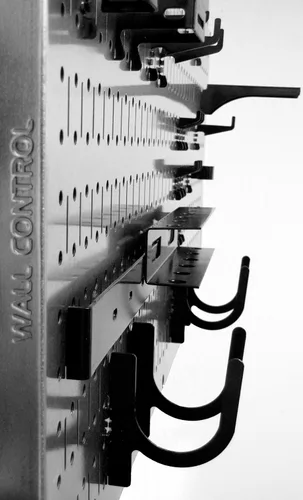 Miniatura 9 de Tablero horizontal para herramientas de garaje para pared, dos tablas de 32 pulgadas de ancho x 16 pulgadas de alto, fáciles de instalar Metálico