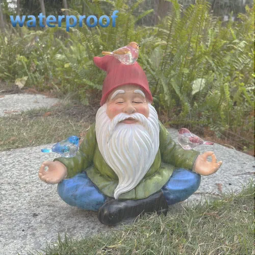 Miniatura 4 de Gnomo alimentado por energía solar con sombrero rojo y 3 pájaros, adorno de jardín de resina con luz LED, estatua de decoración al aire libre