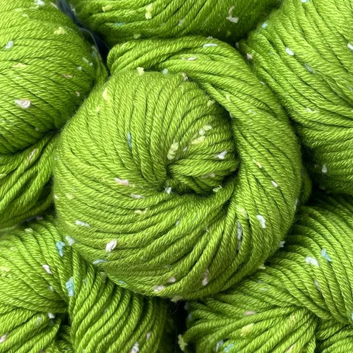 Miniatura 14 de Tweed Twinkles - Hilo acrílico suave con motas para bebé, 8 madejas, 696 yardas/14.11 onzas, peinado ligero (3), lavable a máquina (rojo manzana)