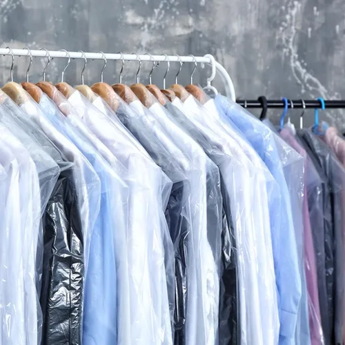 Miniatura 5 de Paquete de 100 bolsas de limpieza en seco, bolsas transparentes de 55 pulgadas, fundas de plástico a prueba de polvo para colgar ropa, tintorería