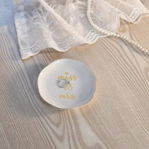 Miniatura 2 de HOME SMILE Miss to Mrs - Plato para anillos Regalos de novia, regalos de despedida de soltera Cerámica blanca