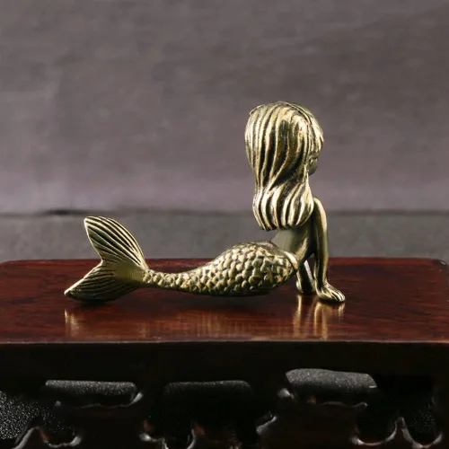 Miniatura 4 de Wwxuanke - 1 pieza de decoración de sirena de imitación de cobre macizo, figuras en miniatura de latón, decoración de escritorio, manualidades
