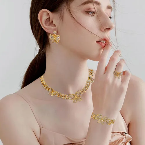 Miniatura 5 de SYHOL Collares de mariposa para mujer, collar de cadena cubana, pulsera con colgante de mariposa grande, collar de eslabones cubanos con diamantes