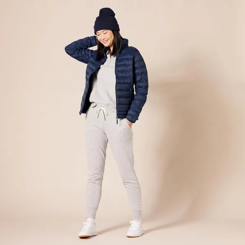 Miniatura 5 de Amazon Essentials Women's Lightweight Long-Sleeve Water-Resistant Packable Puffer Jacket (Available in Plus Size)