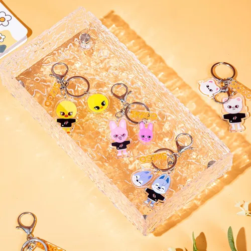 Miniatura 9 de Llavero de dibujos animados para niños, llavero de niños callejeros, colgante de animal lindo, acrílico de doble cara patrón SKZ mochila colgante