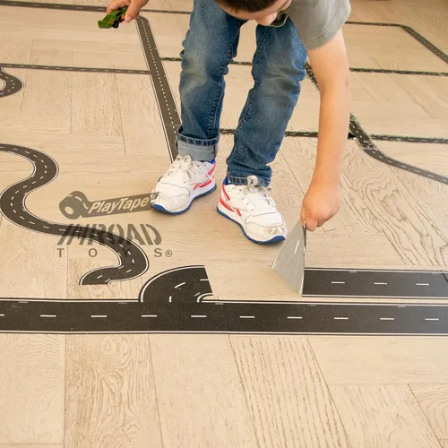 Miniatura 9 de PlayTape Cinta de carretera para autos de juguete, se adhiere a superficies planas, sin residuos; paquete de 2 unidades de 30 pies x 2 pulgadas.
