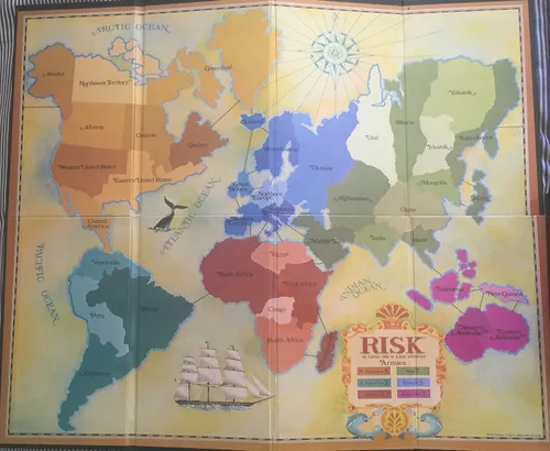 Miniatura 5 de Hasbro Risk in Vintage Wood Book Edition