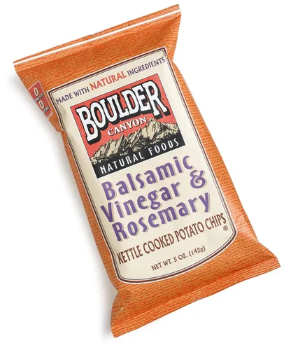 Miniatura 23 de Boulder Canyon, papas fritas Canyon Cut con aceite de aguacate, sal y pimienta, 5.25 onzas