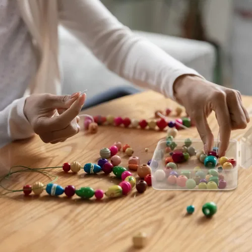Miniatura 4 de Paquete de 24 cajas de almacenamiento pequeñas de plástico transparente con tapa, organizador duradero y contenedores de almacenamiento